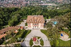 STUNNING TUSCAN COAST SEA VIEW VILLA FOR SALE PIETRASANTA VERSILIA | Romolini - Christie's