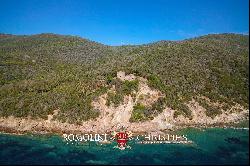 WATERFRONT PROPERTY DIRECT ACCESS TO THE SEA FOR SALE ARGENTARIO TUSCANY