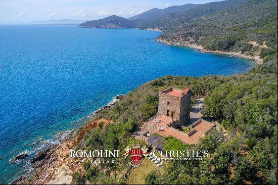 WATERFRONT PROPERTY DIRECT ACCESS TO THE SEA FOR SALE ARGENTARIO TUSCANY