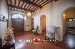 PERIOD VILLA WITH PARK FOR SALE SANSEPOLCRO TUSCANY