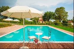 LUXURY COUNTRY HOUSE FOR SALE TUSCANY SIENA