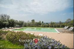 LUXURY COUNTRY HOUSE FOR SALE TUSCANY SIENA