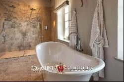 BUONCONVENTO LUXURY VILLA FOR SALE VAL D'ORCIA TUSCANY