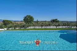 MODERN ECO-FRIENDLY VILLA WITH OLIVE GROVE FOR SALE TUSCANY