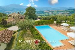 RESTORED COUNTRY HOUSE, AGRITURISMO FOR SALE UMBRIA