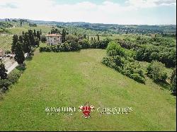 PERIOD VILLA TO BE RESTORED FOR SALE IN CHIANTI