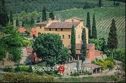 TUSCAN BOUTIQUE HOTEL FOR SALE SAN GIMIGNANO, TUSCANY