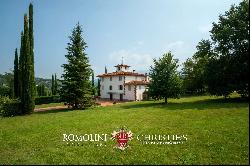 40.6-HA ESTATE WITH HISTORIC VILLA FOR SALE TUSCANY | Romolini - Christie's