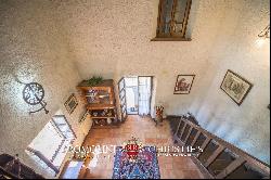 RUSTIC COUNTRY HOUSE FOR SALE IN LORO CIUFFENNA, TUSCANY