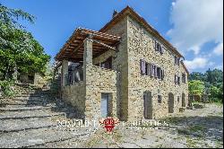 RUSTIC COUNTRY HOUSE FOR SALE IN LORO CIUFFENNA, TUSCANY