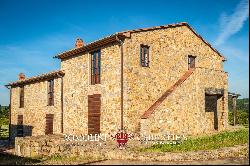 ESTATE WITH TWO HAMLETS FOR SALE NEAR AREZZO, TUSCANY