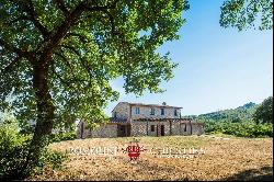 ESTATE WITH TWO HAMLETS FOR SALE NEAR AREZZO, TUSCANY