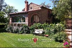 TUSCANY: LUXURY VILLA WITH PANORAMIC VIEW AND TENNIS COURT FOR SALE, AREZZO, POOL, OLIVE 