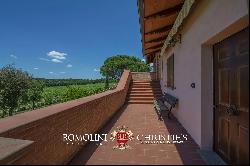 WINE ESTATE WITH 13 HA OF VINEYARDS FOR SALE ON THE TRASIMENO LAKE, UMBRIA