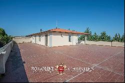 WINE ESTATE WITH APARTMENT FOR SALE IN GROSSETO, TUSCANY MONTECUCCO