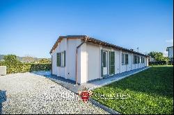 ECO-FRIENDLY VILLA FOR SALE IN PISA, TUSCANY, NOT FAR FROM THE SEA