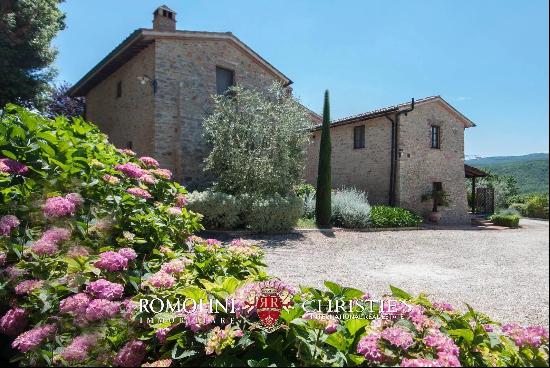 AGRITURISMO WITH PANORAMIC VIEW FOR SALE CASOLE D'ELSA, TUSCANY