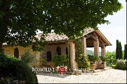 AGRITURISMO WITH PANORAMIC VIEW FOR SALE CASOLE D'ELSA, TUSCANY