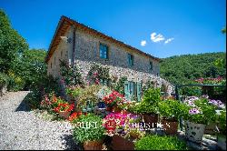 RESTORED COUNTRY HOUSE FOR SALE GAIOLE IN CHIANTI, TUSCANY