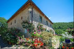 RESTORED COUNTRY HOUSE FOR SALE GAIOLE IN CHIANTI, TUSCANY