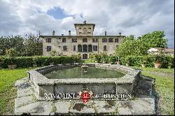 MANOR VILLA SALE PISTOIA, TUSCANY