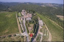 CASTLE FOR SALE ITALY, CHIANTI CLASSICO WINE RY DOCG TUSCANY AREA