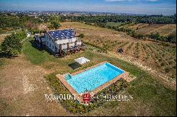 LUXURY VILLA FOR SALE PARMA