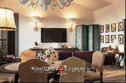 LUXURY APARTMENTS IN HISTORIC VILLA FOR SALE IN FLORENCE