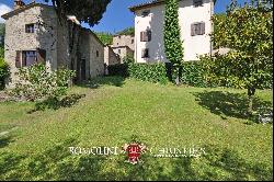 RESTORED MEDIEVAL HAMLET FOR SALE IN TUSCANY, AREZZO