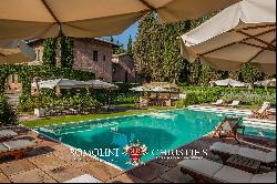 SAN GIMIGNANO: 20-KEY BOUTIQUE HOTEL FOR SALE IN TUSCANY