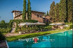 SAN GIMIGNANO: 20-KEY BOUTIQUE HOTEL FOR SALE IN TUSCANY