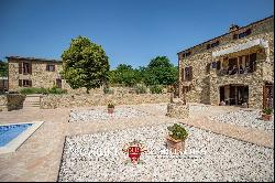 RESTORED STONE HOUSES FOR SALE IN UMBRIA