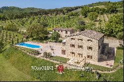 RESTORED STONE HOUSES FOR SALE IN UMBRIA