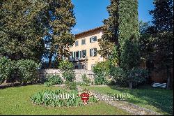 LUXURY VILLA FOR SALE NEAR PISA