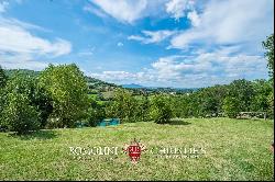 VILLA WITH POOL FOR SALE IN MONTERCHI TUSCANY