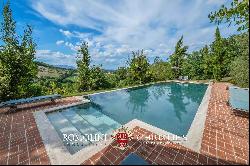 VILLA WITH POOL FOR SALE IN MONTERCHI TUSCANY