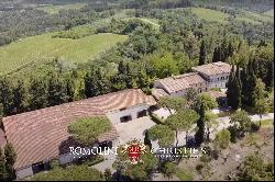 200-HA WINE ESTATE FOR SALE BETWEEN PISA AND FLORENCE, CHIANTI