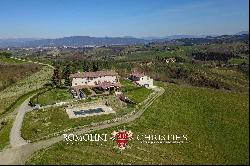 ORGANIC WINERY WITH AGRITURISMO FOR SALE IN CHIANTI, FLORENCE