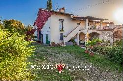 SMALL ESTATE FOR SALE NEAR FLORENCE, TUSCANY