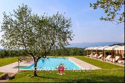 WINE RESORT FOR SALE IN CHIANTI, AREZZO