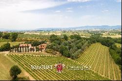 WINERY FOR SALE IN MONTEPULCIANO, TUSCANY