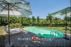 HISTORICAL VILLA WITH POOL FOR SALE LUCCA, TUSCANY