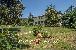 HISTORICAL VILLA WITH POOL FOR SALE LUCCA, TUSCANY