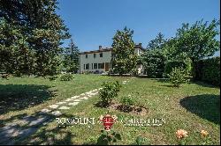 HISTORICAL VILLA WITH POOL FOR SALE LUCCA, TUSCANY