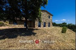 RESTORED COUNTRY HOUSE FOR SALE IN THE NESTORE VALLEY, UMBRIA