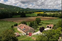 Umbria - LUXURY RESTORED FARMHOUSE FOR SALE IN UMBERTIDE