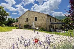 Umbria - LUXURY RESTORED FARMHOUSE FOR SALE IN UMBERTIDE