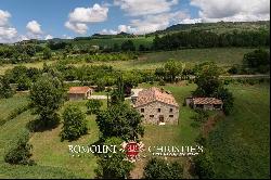 Umbria - LUXURY RESTORED FARMHOUSE FOR SALE IN UMBERTIDE