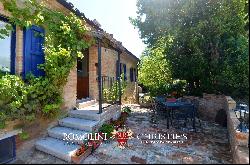 RESTORED FARMHOUSE FOR SALE JUST 30' FROM THE SEA, MARCHE