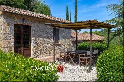 RIVERSIDE COUNTRY HOUSE FOR SALE IN VOLTERRA, TUSCANY